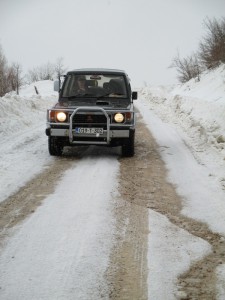fra_T_jeep_mountains